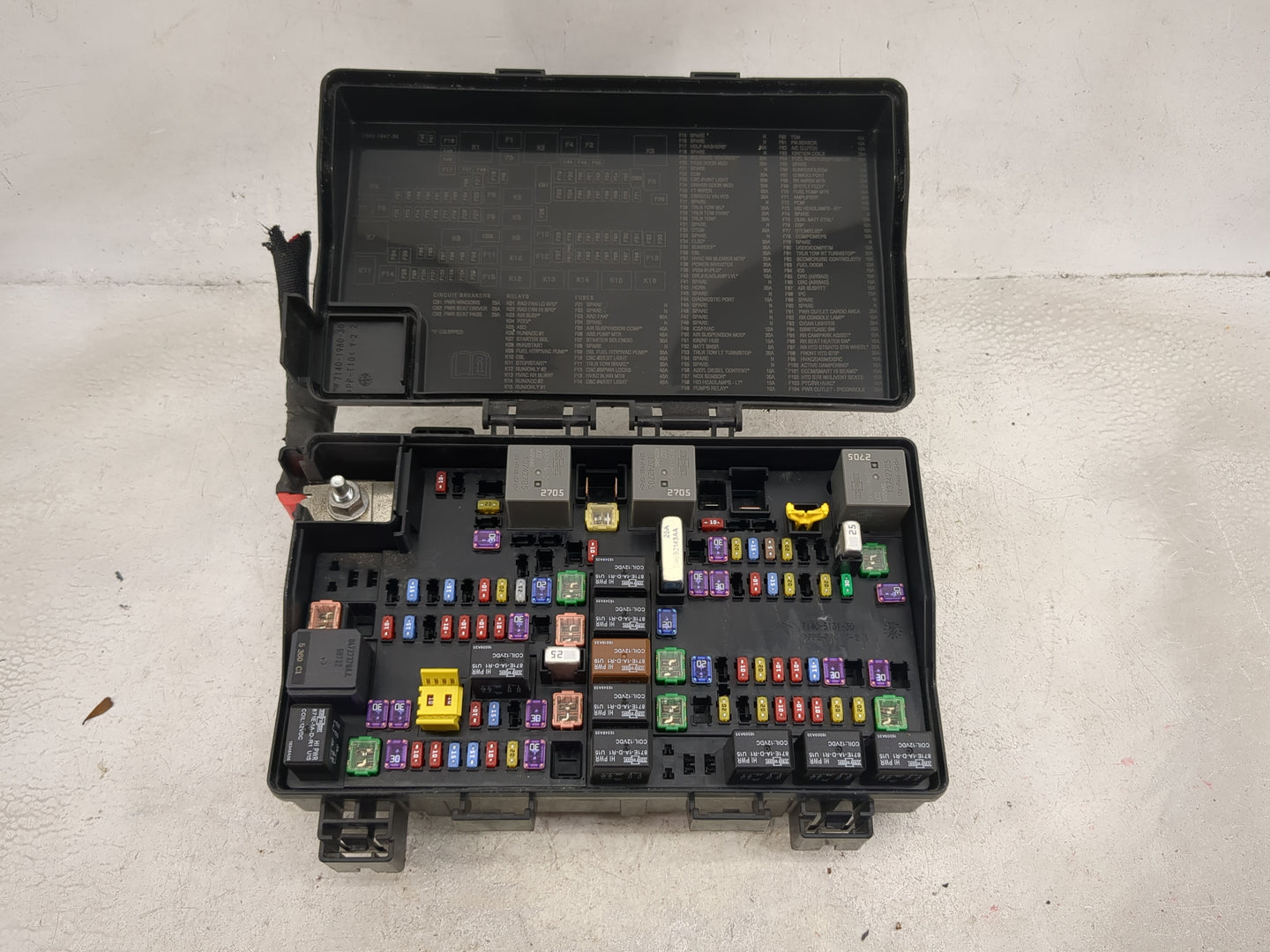 2018 Dodge Grand Caravan Fusebox Fuse Box Panel Relay Module P/N:68243295AB 7140-1980-30 Fits OEM Used Auto Parts - Oemuseda