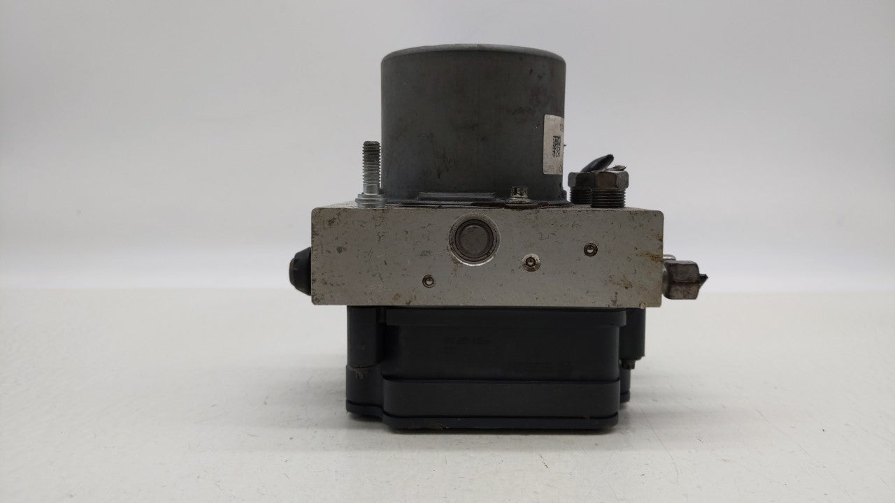 2015-2018 Dodge Grand Caravan ABS Pump Control Module Replacement P/N:P68183803AC 68183803AC Fits Fits 2015 2016 2017 2018 O