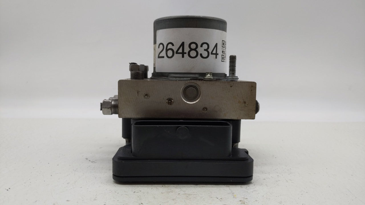 2015-2018 Dodge Grand Caravan ABS Pump Control Module Replacement P/N:P68183803AC 68183803AC Fits Fits 2015 2016 2017 2018 O