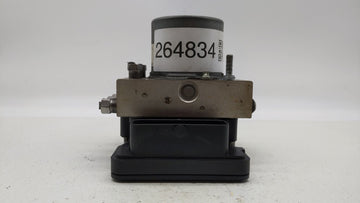 2015-2018 Dodge Grand Caravan ABS Pump Control Module Replacement P/N:P68183803AC 68183803AC Fits Fits 2015 2016 2017 2018 OEM Used Auto Parts