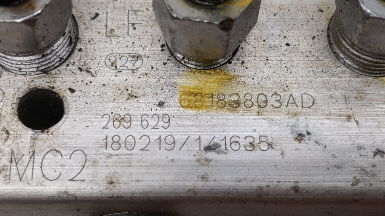 2015-2018 Dodge Grand Caravan ABS Pump Control Module Replacement P/N:P68183803AC 68183803AC Fits Fits 2015 2016 2017 2018 O