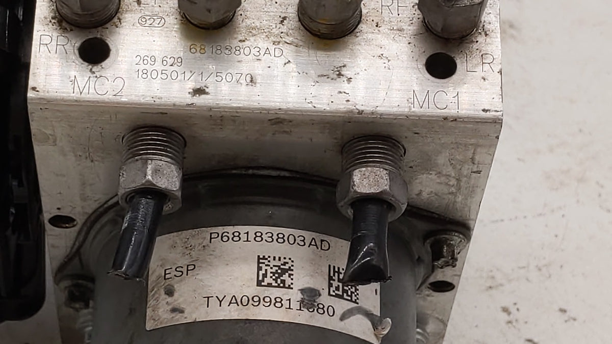 2015-2020 Dodge Grand Caravan Anti-Lock Brake ABS Pump Module Actuator OEM P/N:P68183803AC 68183803AC Fits OEM Used Auto Par