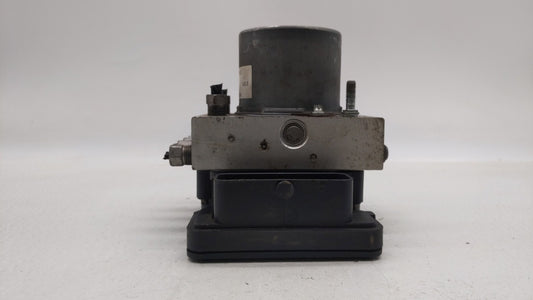 2015-2018 Dodge Grand Caravan ABS Pump Control Module Replacement P/N:P68183803AC 68183803AC Fits Fits 2015 2016 2017 2018 OEM Used Auto Parts