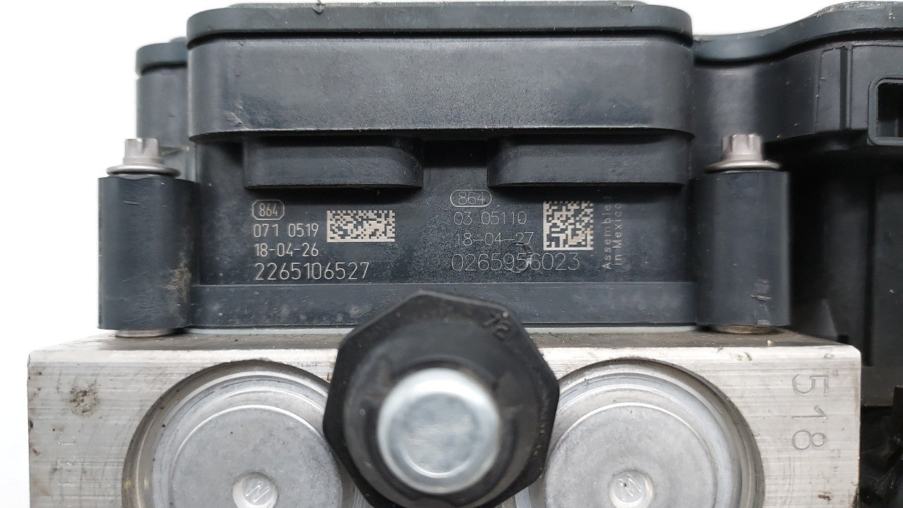 2015-2018 Dodge Grand Caravan ABS Pump Control Module Replacement P/N:P68183803AC 68183803AC Fits Fits 2015 2016 2017 2018 O