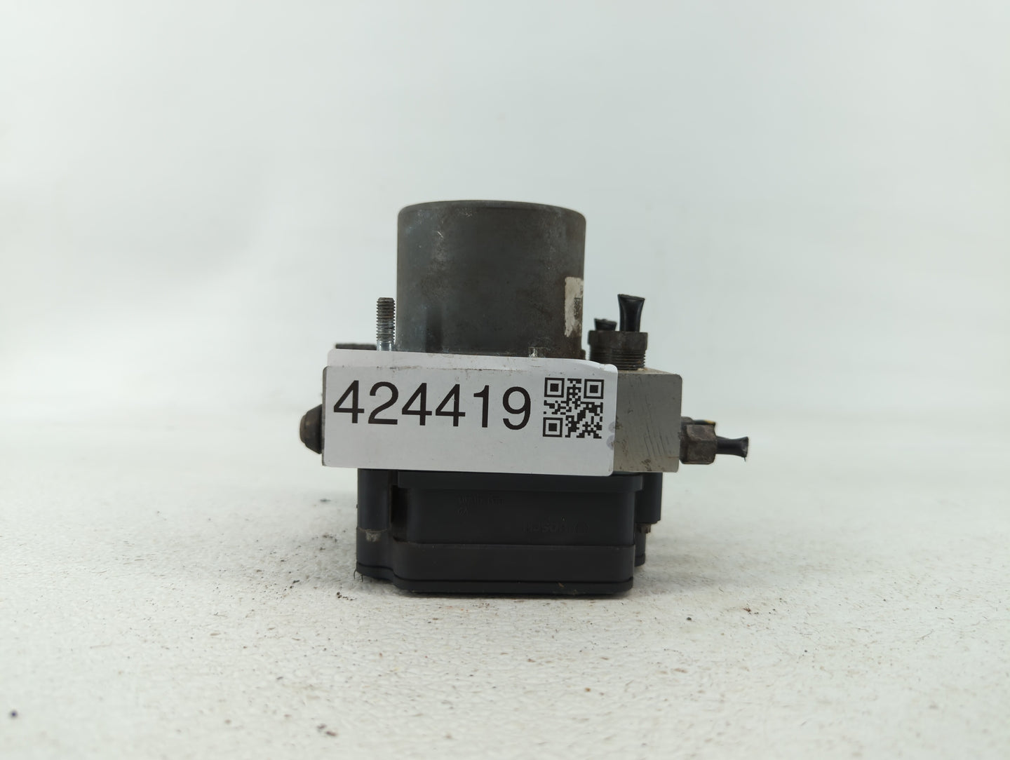 2015-2020 Dodge Grand Caravan ABS Pump Control Module Replacement P/N:68183803AD P68443867AA Fits OEM Used Auto Parts - Oemu