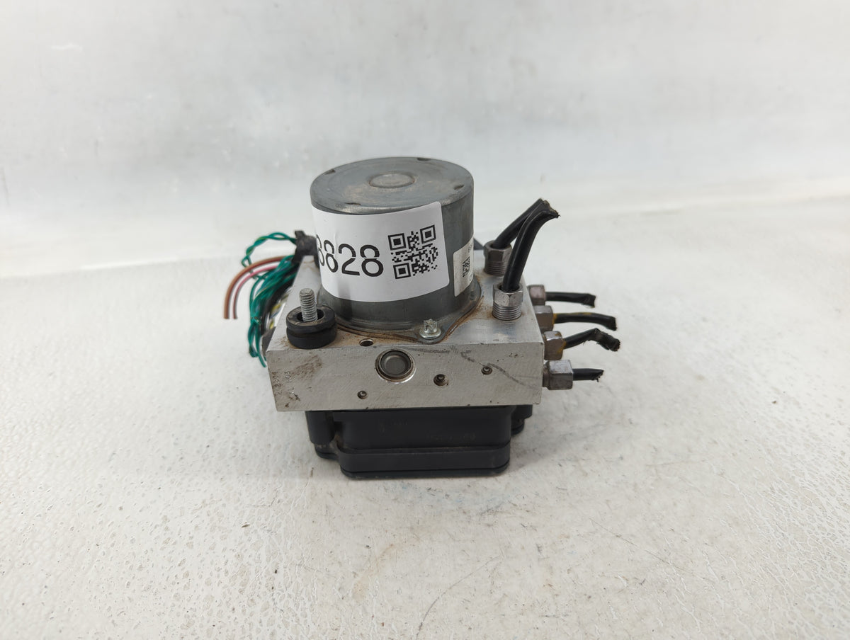 2015-2020 Dodge Grand Caravan Anti-Lock Brake ABS Pump Module Actuator OEM P/N:180222 269 629 Fits OEM Used Auto Parts - Oem