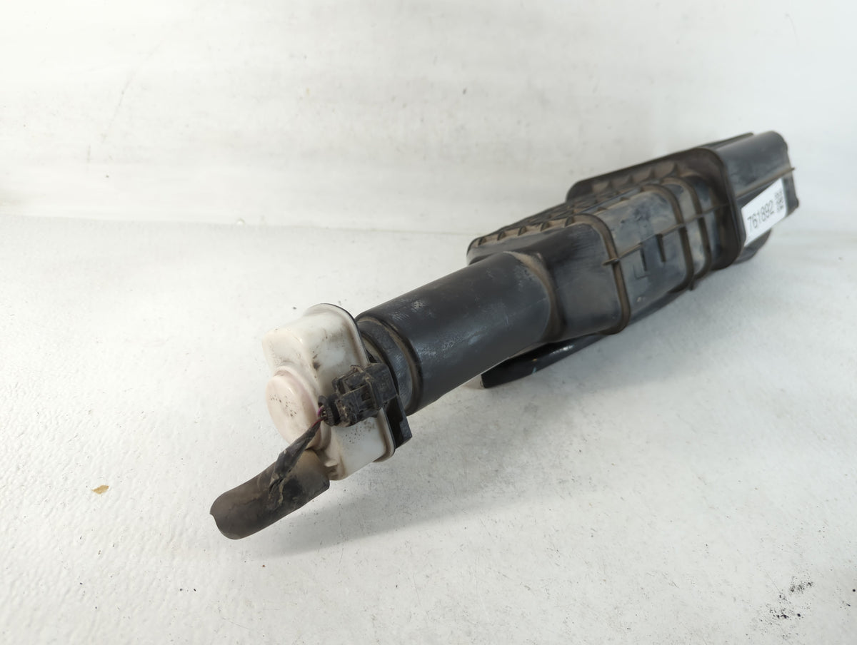 2018 Dodge Grand Caravan Fuel Vapor Charcoal Canister - Oemusedautoparts1.com