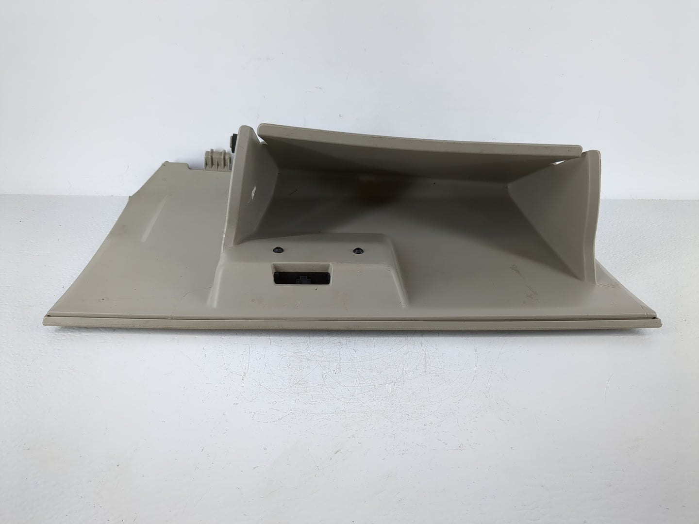 2018 Dodge Grand Caravan Passenger Glove Box Door Storage Compartment - Oemusedautoparts1.com