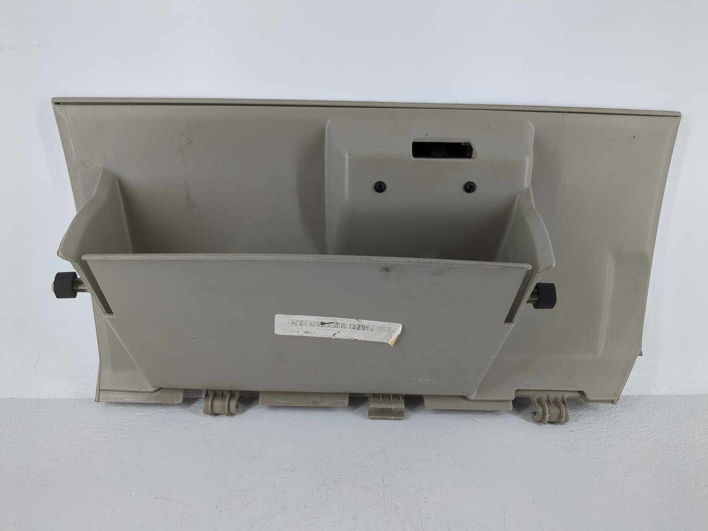 2018 Dodge Grand Caravan Passenger Glove Box Door Storage Compartment - Oemusedautoparts1.com