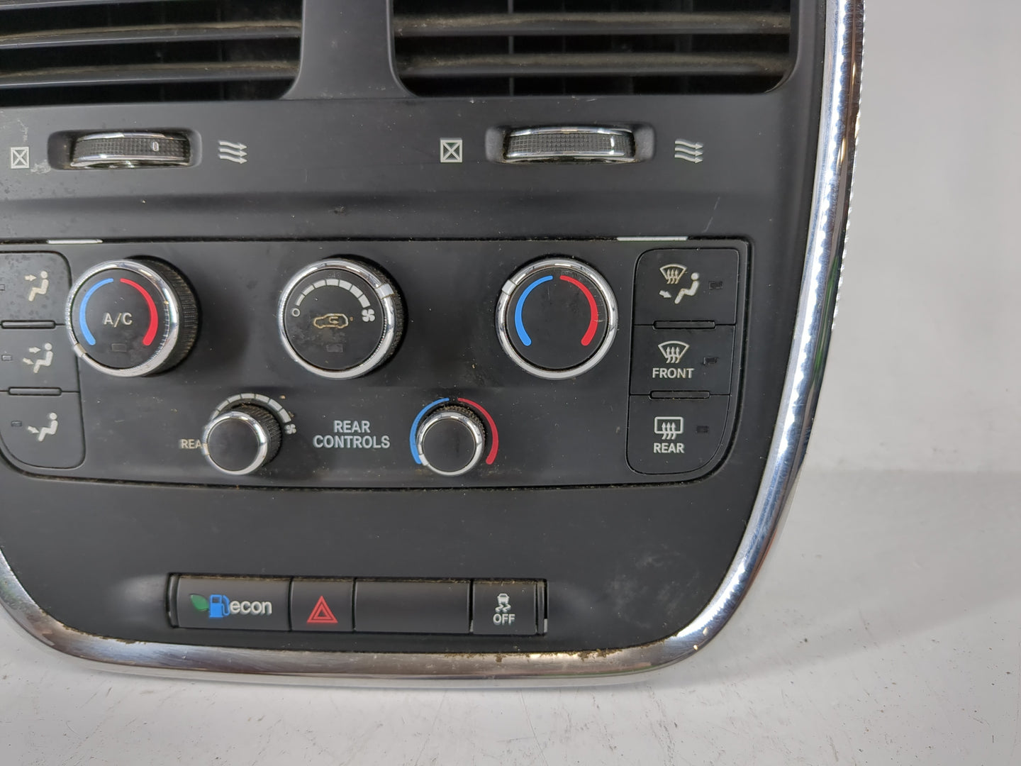 2011-2020 Dodge Grand Caravan Climate Control Module Temperature AC/Heater Replacement P/N:P55111240AJ Fits OEM Used Auto Pa