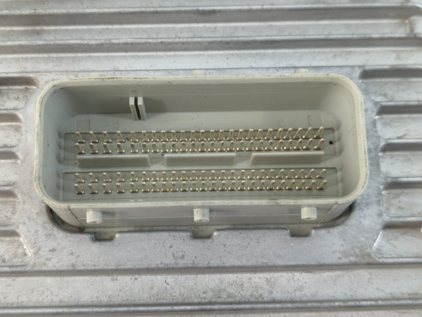 2016-2019 Dodge Journey PCM Engine Control Computer ECU ECM PCU OEM P/N:P68259135AB Fits Fits 2016 2017 2018 2019 OEM Used A