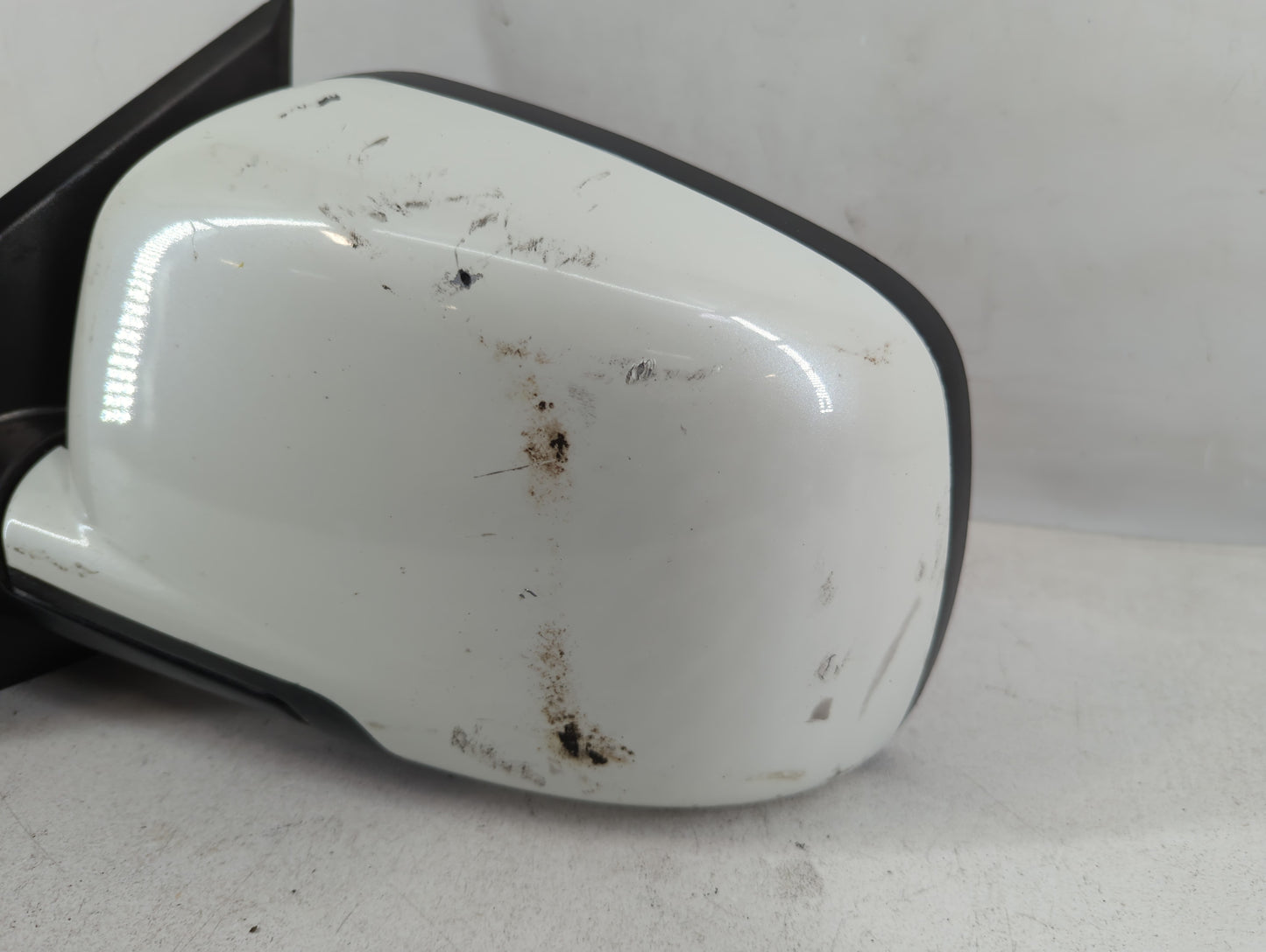 2018 Dodge Journey Driver Side View Mirror - Left Door Mirror OEM Used - Oemusedautoparts1.com