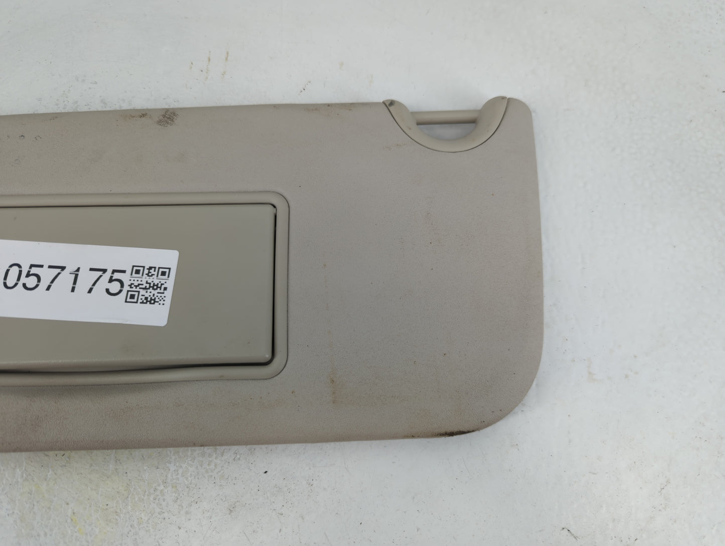 2018 Dodge Journey Sun Visor Shade Replacement Driver Left Mirror Fits OEM Used Auto Parts - Oemusedautoparts1.com