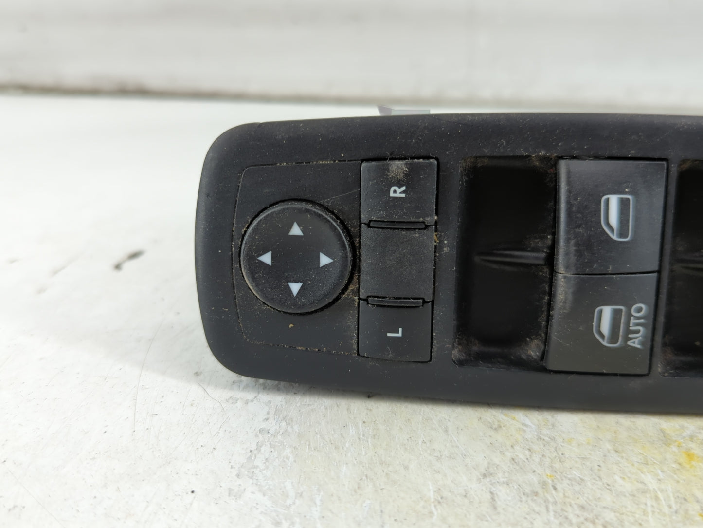 2018-2020 Dodge Journey Master Power Window Switch Replacement Driver Side Left P/N:68307001AB Fits Fits 2018 2019 2020 OEM 