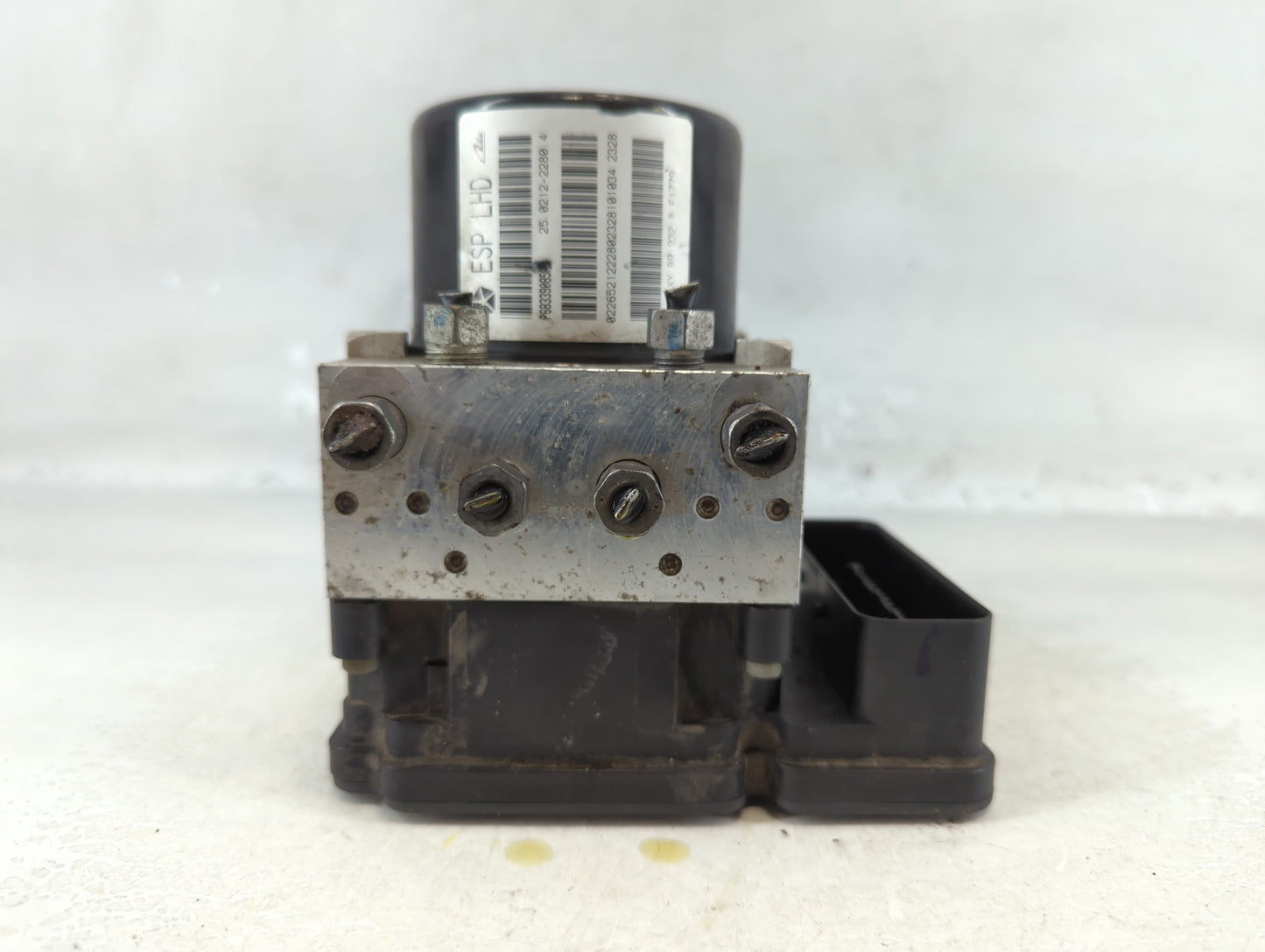 2018 Dodge Journey ABS Pump Control Module Replacement P/N:P68339085AB Fits OEM Used Auto Parts - Oemusedautoparts1.com