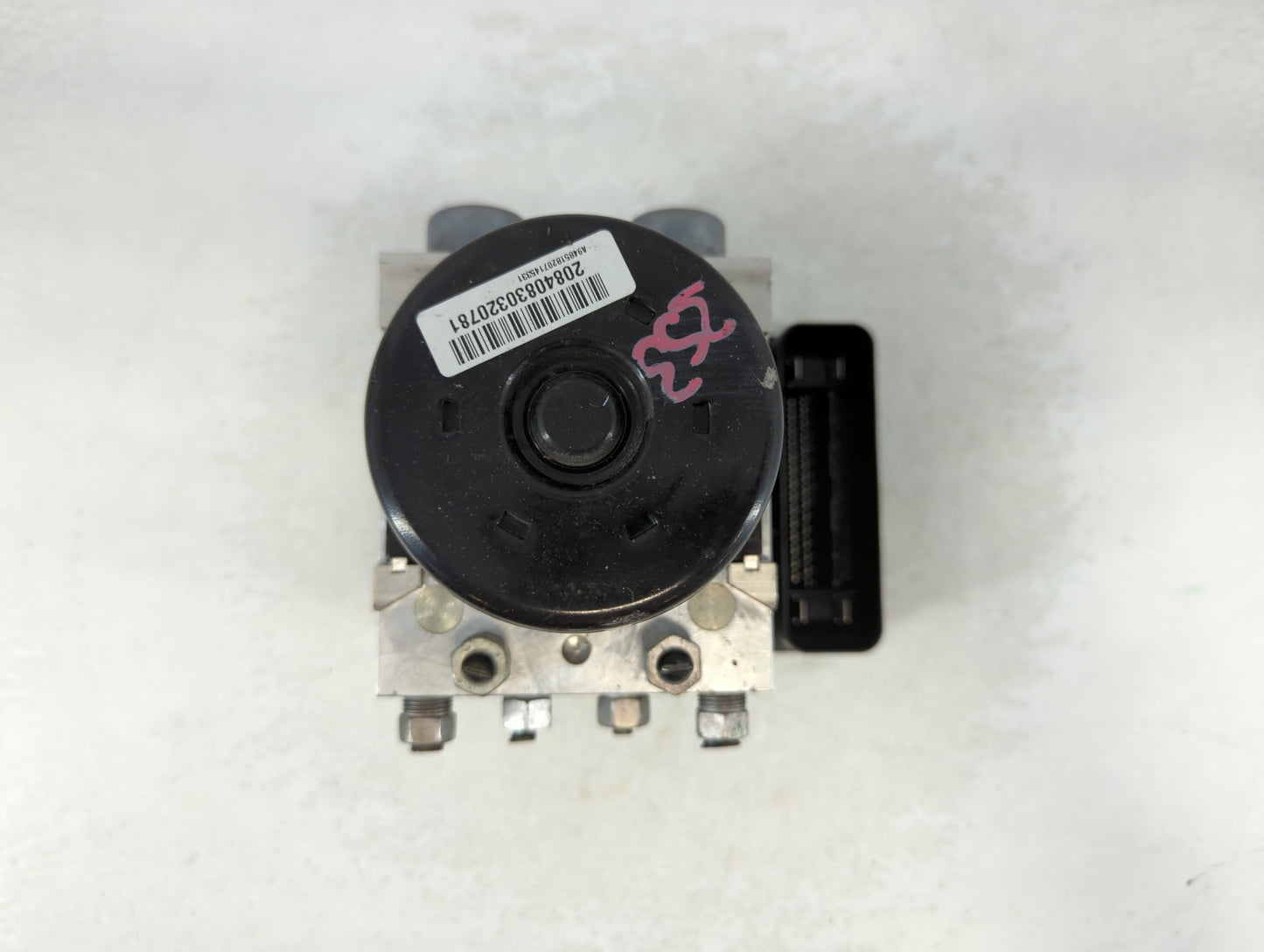 2018 Dodge Journey ABS Pump Control Module Replacement P/N:P68339085AB Fits OEM Used Auto Parts - Oemusedautoparts1.com