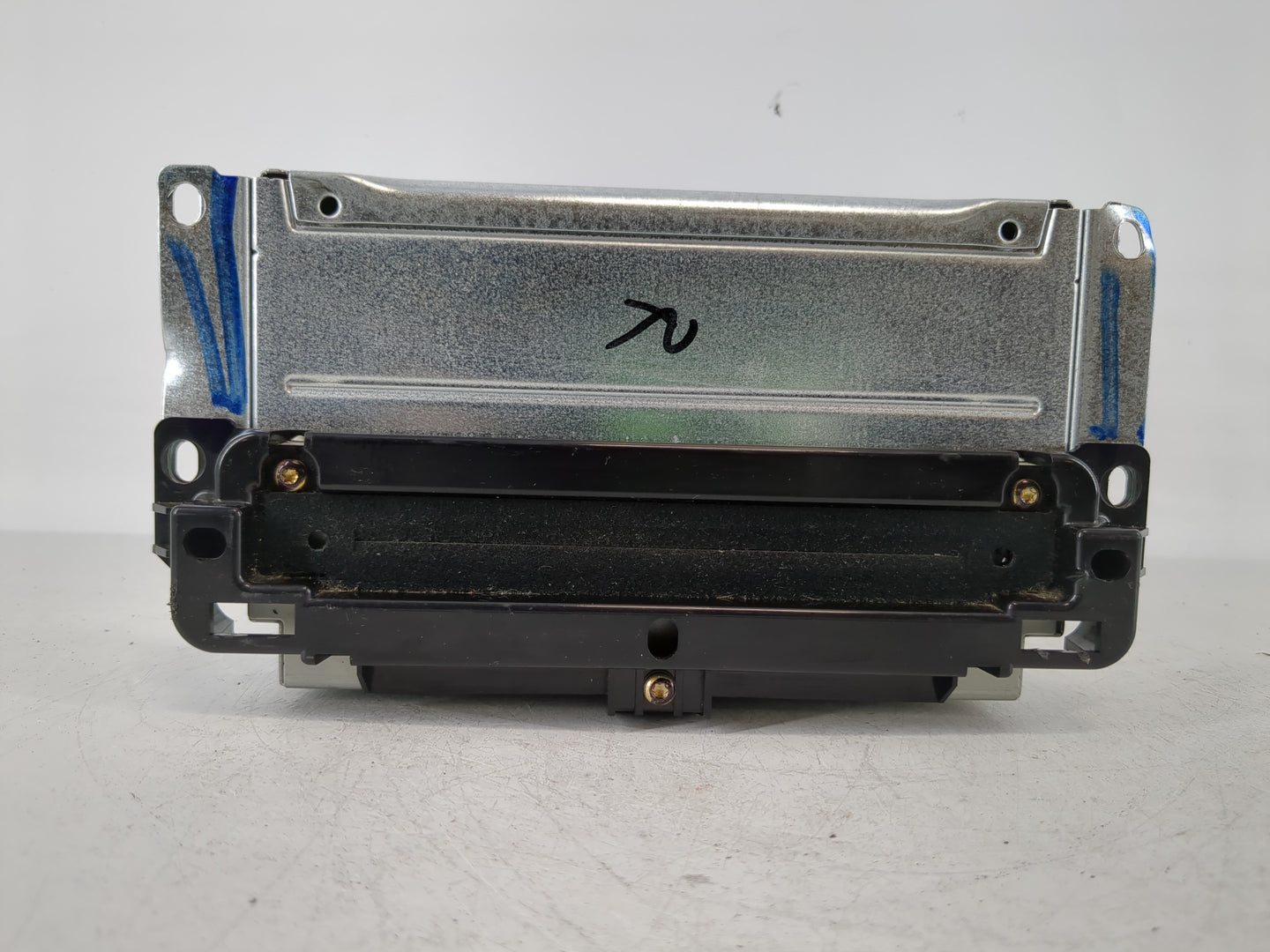 2018 Dodge Journey Radio AM FM Cd Player Receiver Replacement P/N:P68209665AF Fits OEM Used Auto Parts - Oemusedautoparts1.c