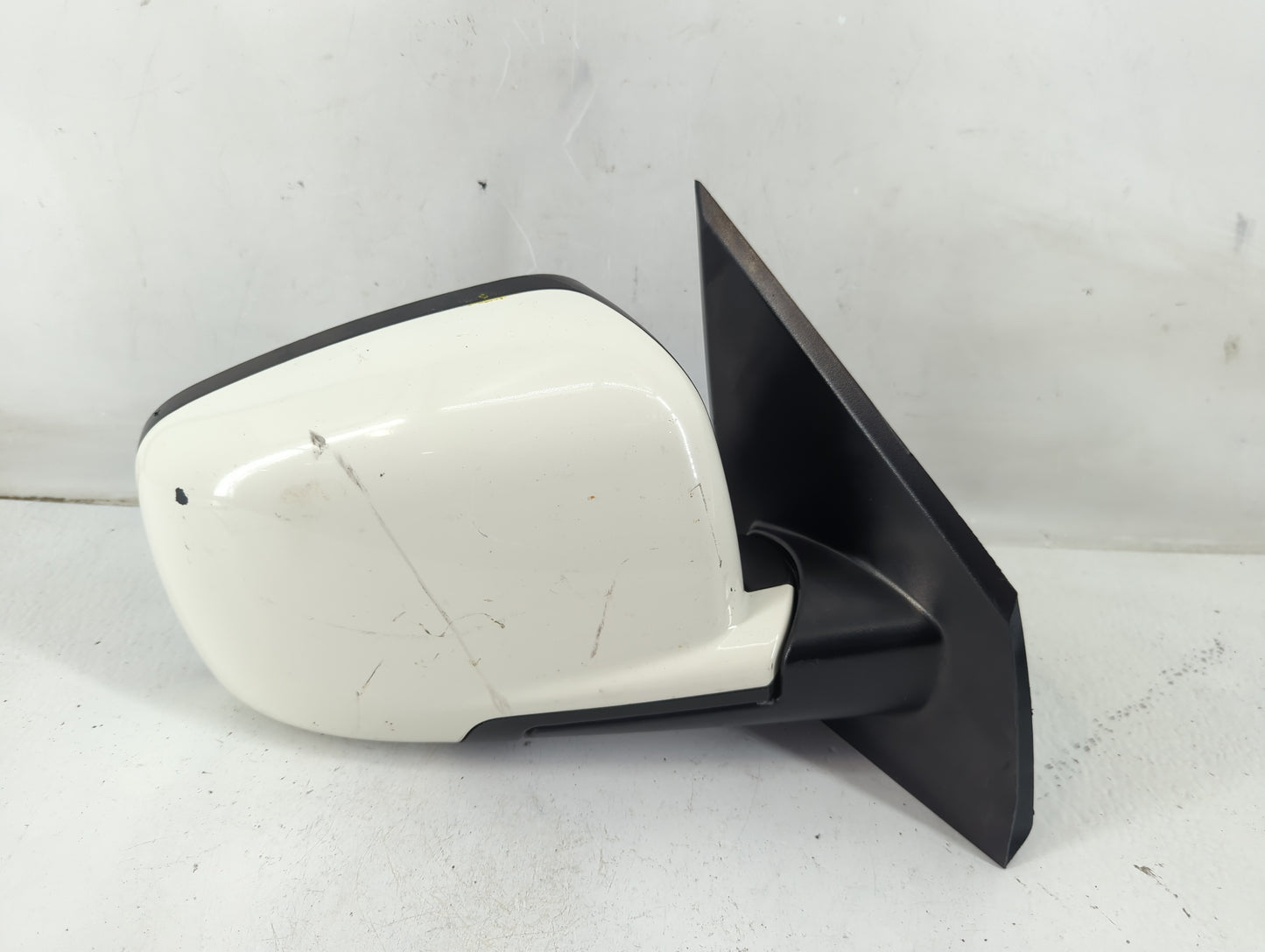 2018 Dodge Journey Passenger Side View Mirror - Right Door Mirror OEM Used - Oemusedautoparts1.com