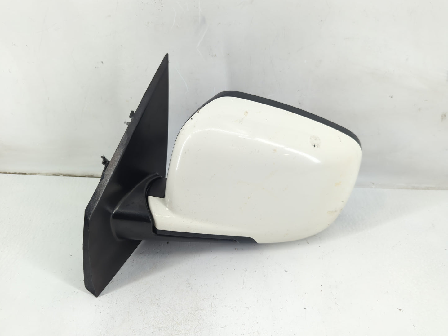 2018 Dodge Journey Side Mirror Replacement Driver Left View Door Mirror P/N:E11026144 Fits OEM Used Auto Parts - Oemusedauto