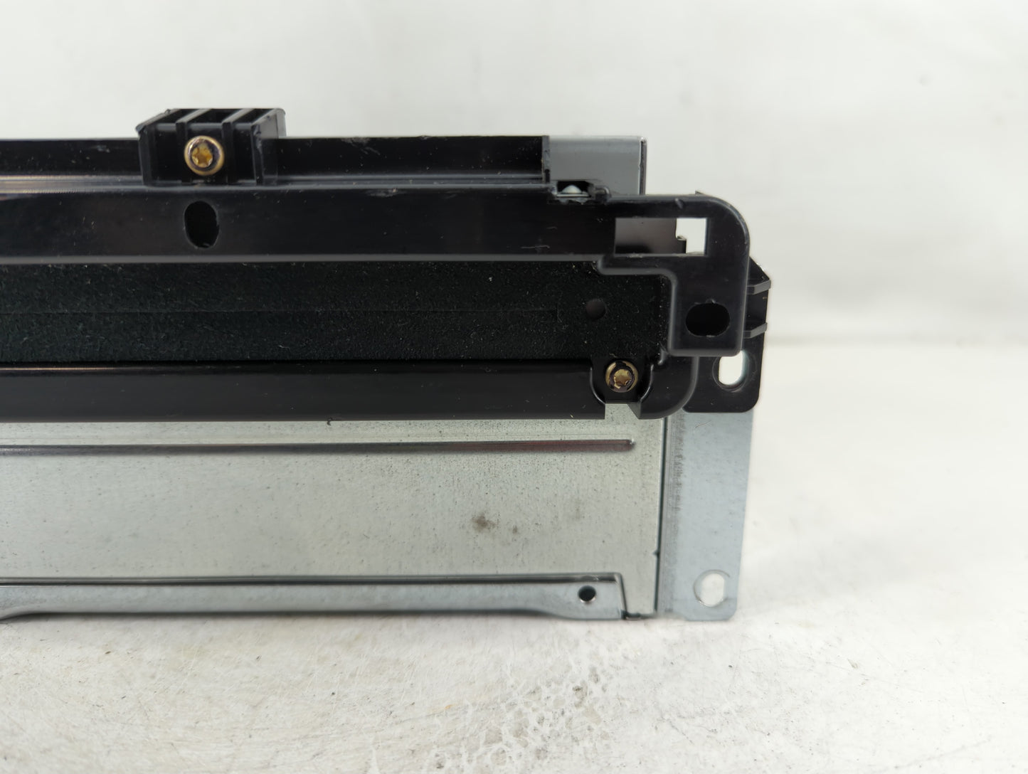 2018-2020 Dodge Journey Radio AM FM Cd Player Receiver Replacement P/N:P68209666AF Fits Fits 2018 2019 2020 OEM Used Auto Pa