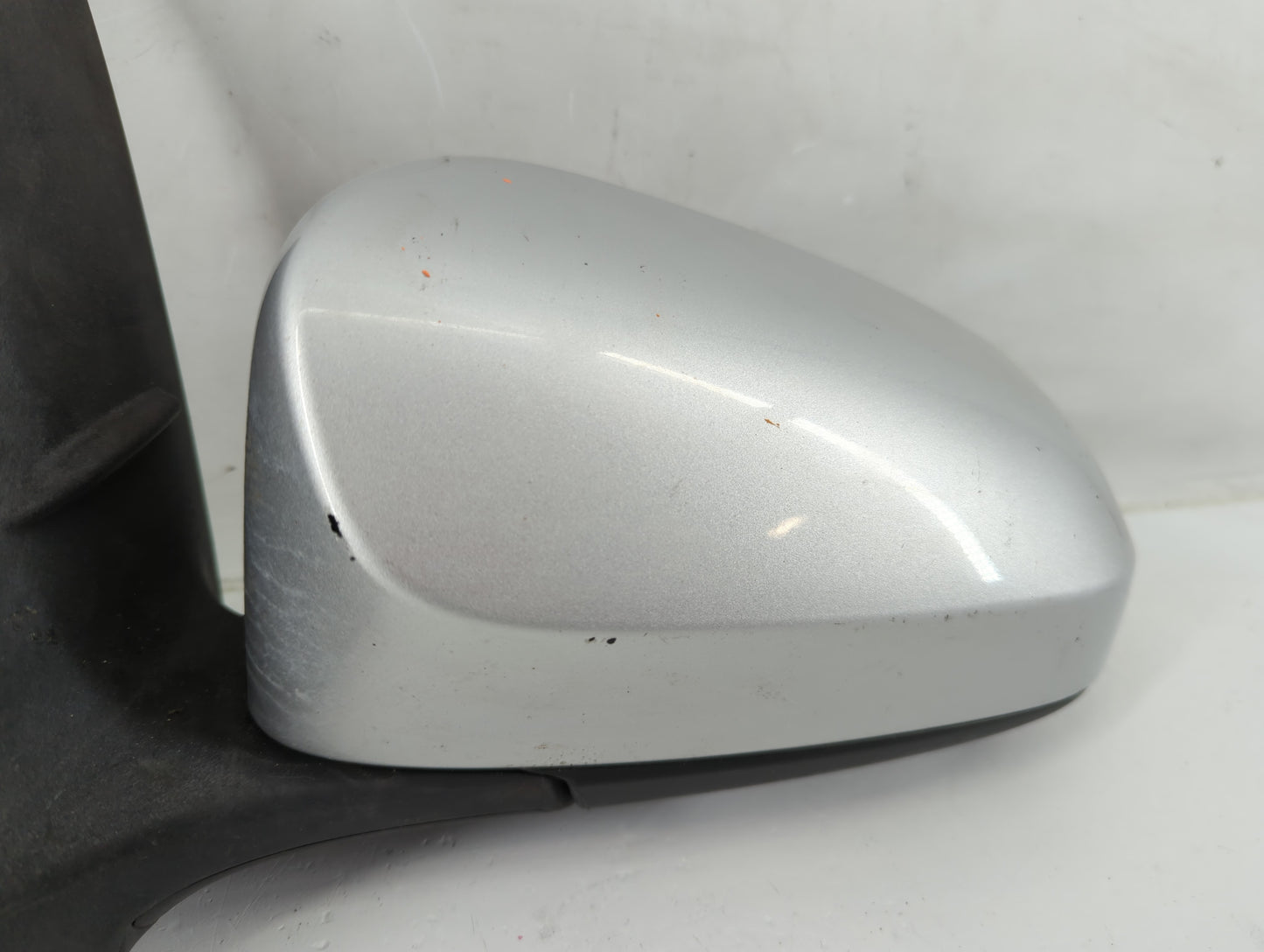 2018 Dodge Journey Side Mirror Replacement Passenger Right View Door Mirror Fits OEM Used Auto Parts - Oemusedautoparts1.com