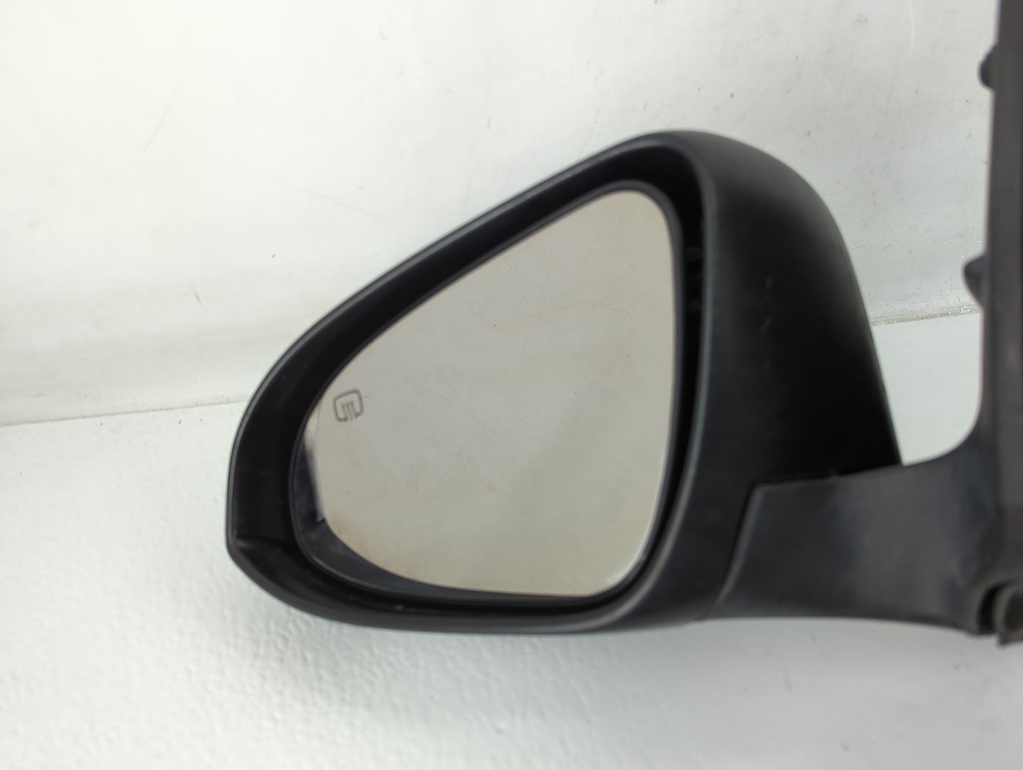 2018 Dodge Journey Passenger Side View Mirror - Right Door Mirror OEM Used - Oemusedautoparts1.com