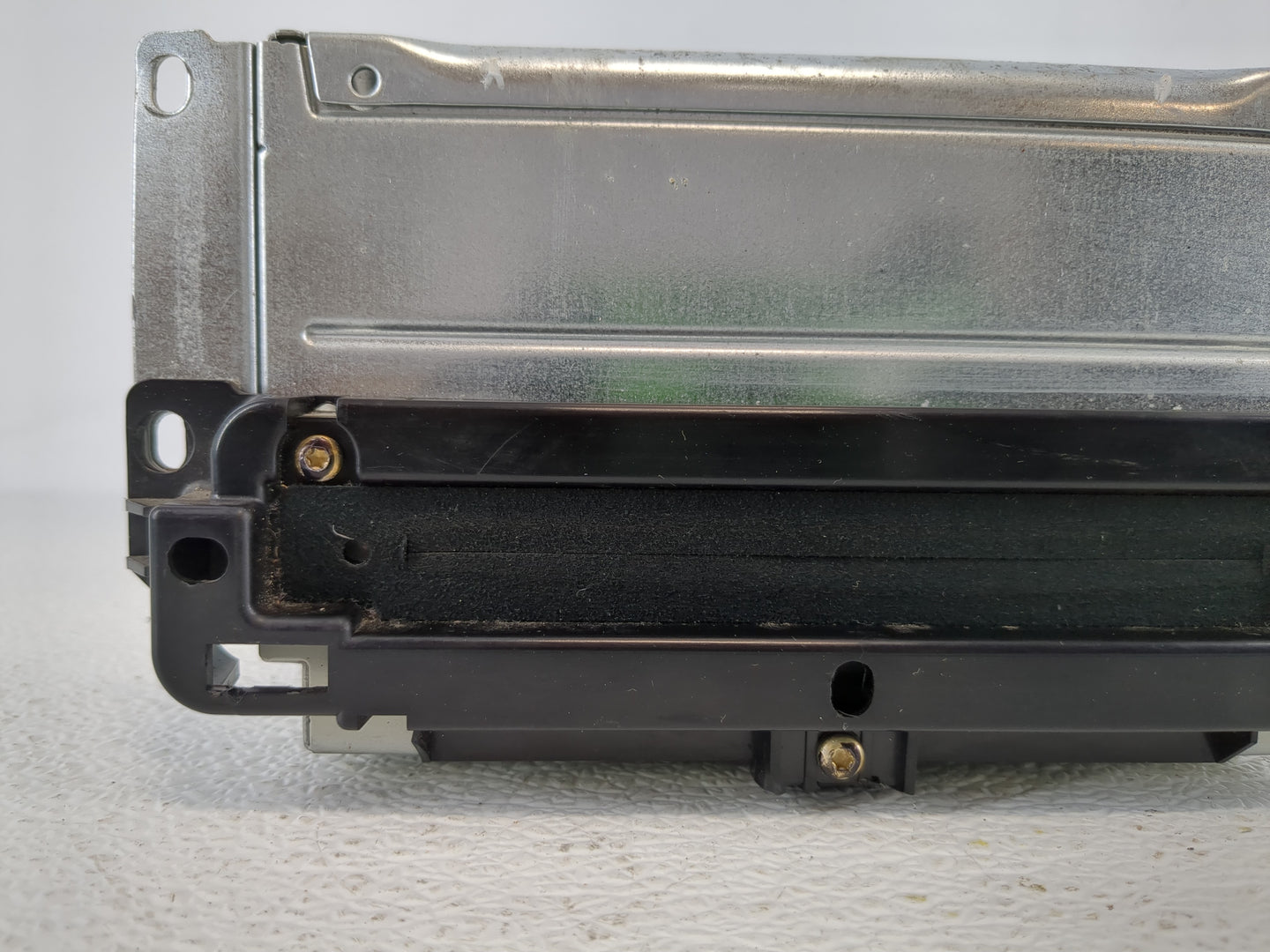 2018-2020 Dodge Journey Radio AM FM Cd Player Receiver Replacement P/N:P68209666AF Fits Fits 2018 2019 2020 OEM Used Auto Pa