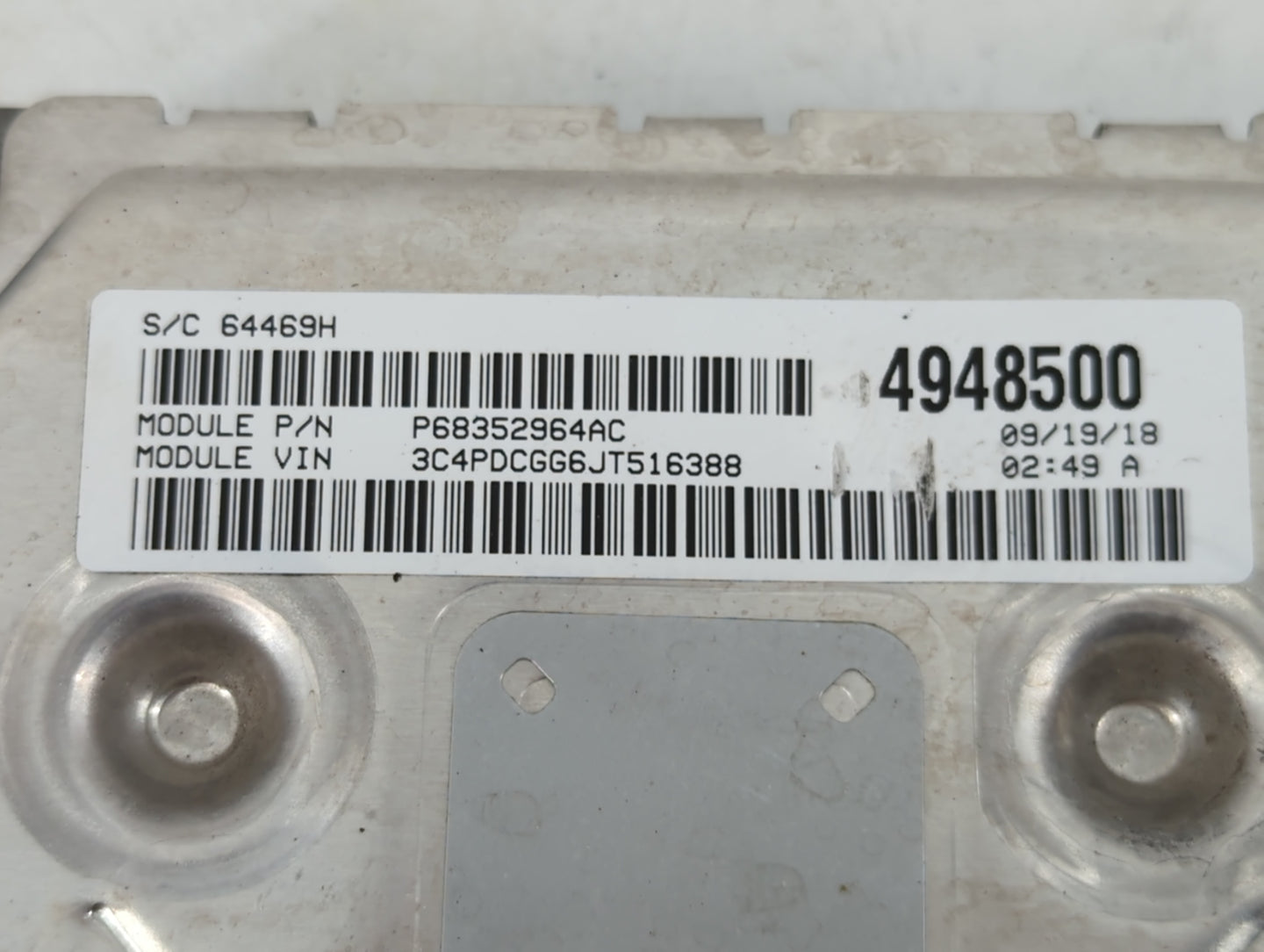 2016-2019 Dodge Journey PCM Engine Control Computer ECU ECM PCU OEM P/N:P68259135AB Fits Fits 2016 2017 2018 2019 OEM Used A