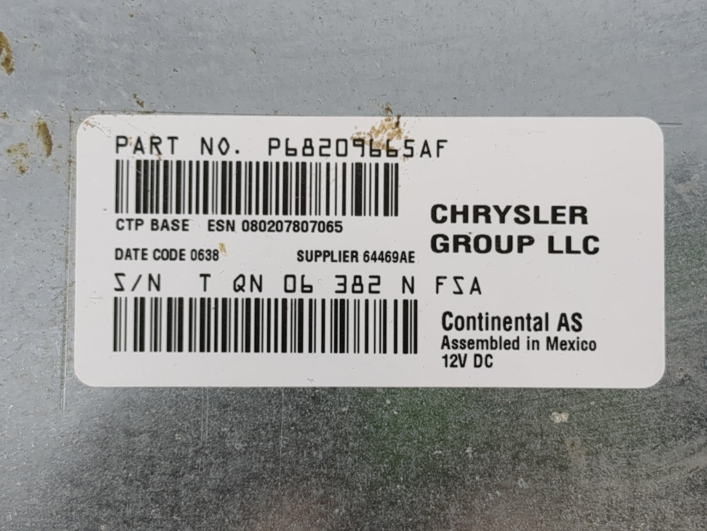 2018-2020 Dodge Journey Radio AM FM Cd Player Receiver Replacement P/N:P68209665AF Fits Fits 2018 2019 2020 OEM Used Auto Pa