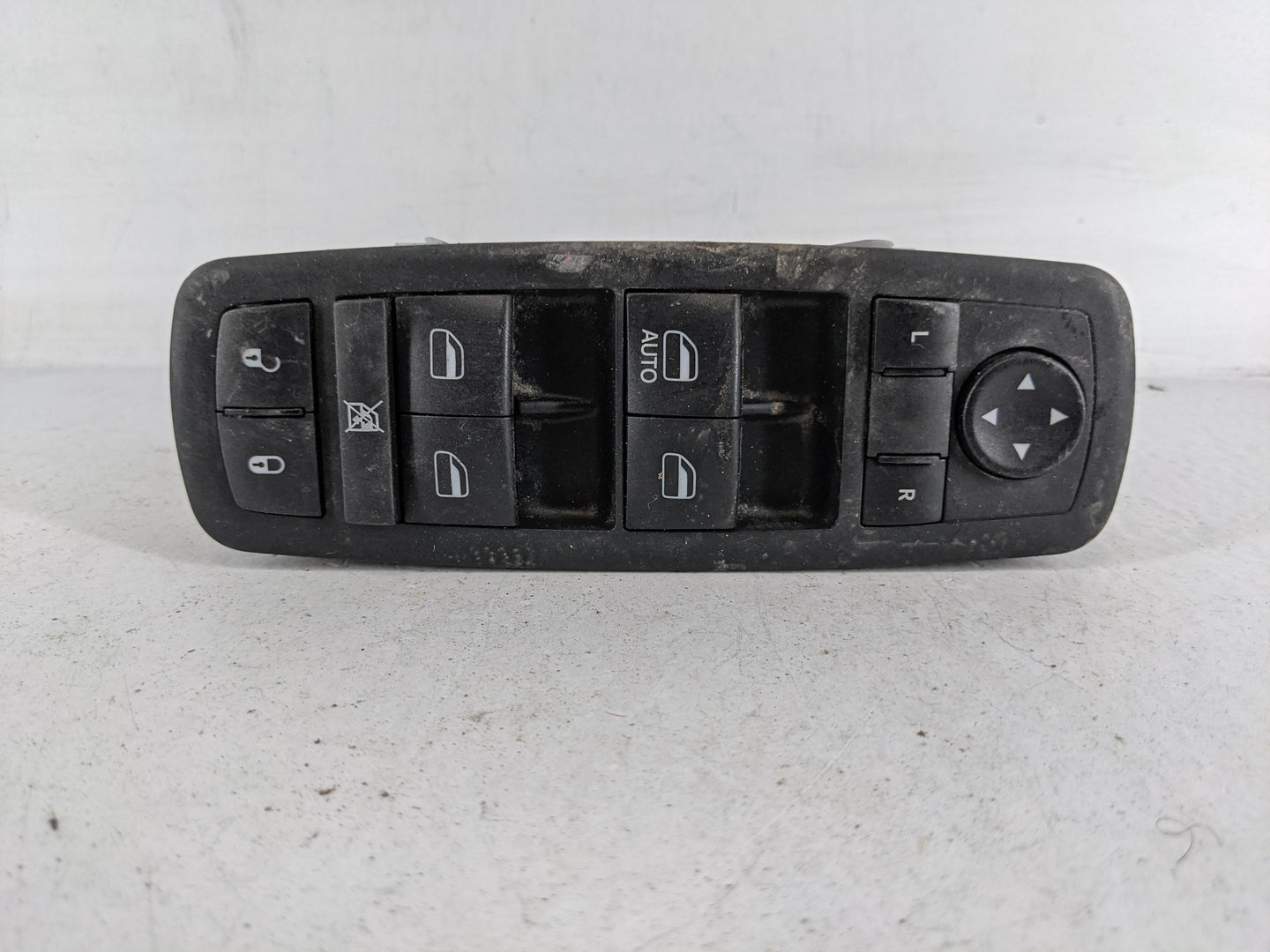 2018-2020 Dodge Journey Master Power Window Switch Replacement Driver Side Left Fits Fits 2018 2019 2020 OEM Used Auto Parts