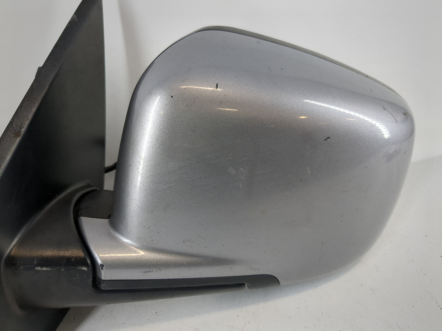 2018 Dodge Journey Driver Left Side View Manual Door Mirror Silver - Oemusedautoparts1.com