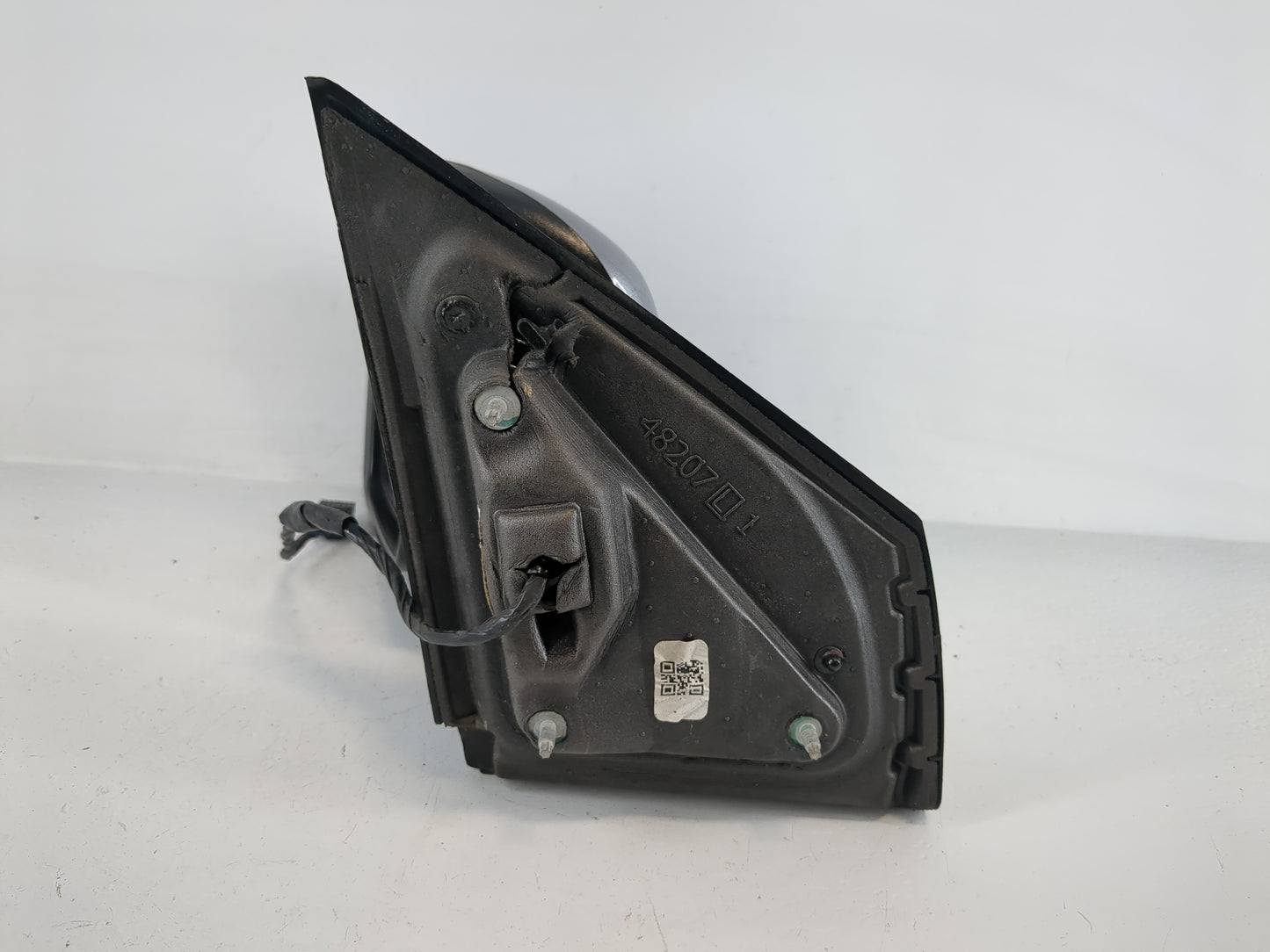 2018 Dodge Journey Driver Left Side View Manual Door Mirror Silver - Oemusedautoparts1.com