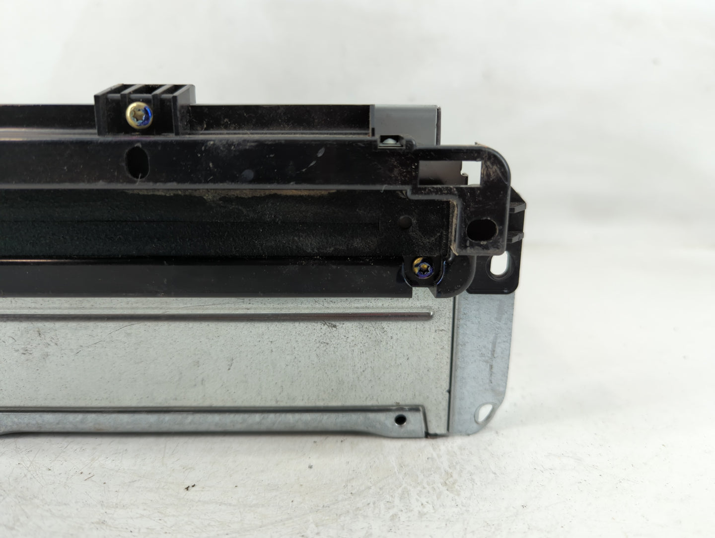 2018-2020 Dodge Journey Radio AM FM Cd Player Receiver Replacement P/N:A2C01685400 Fits Fits 2018 2019 2020 OEM Used Auto Pa