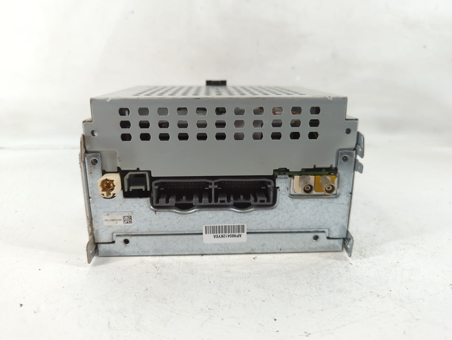 2018-2020 Dodge Journey Radio AM FM Cd Player Receiver Replacement P/N:A2C01685400 Fits Fits 2018 2019 2020 OEM Used Auto Pa
