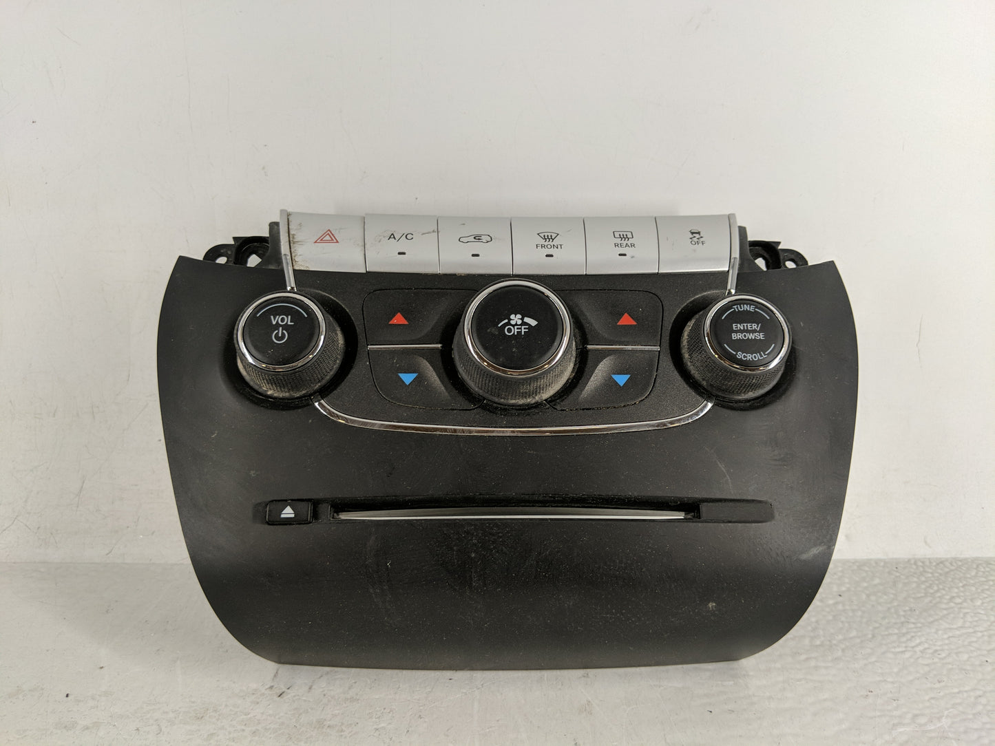 2018-2020 Dodge Journey Climate Control Module Temperature AC/Heater Replacement P/N:6M9751X9AA Fits Fits 2018 2019 2020 OEM