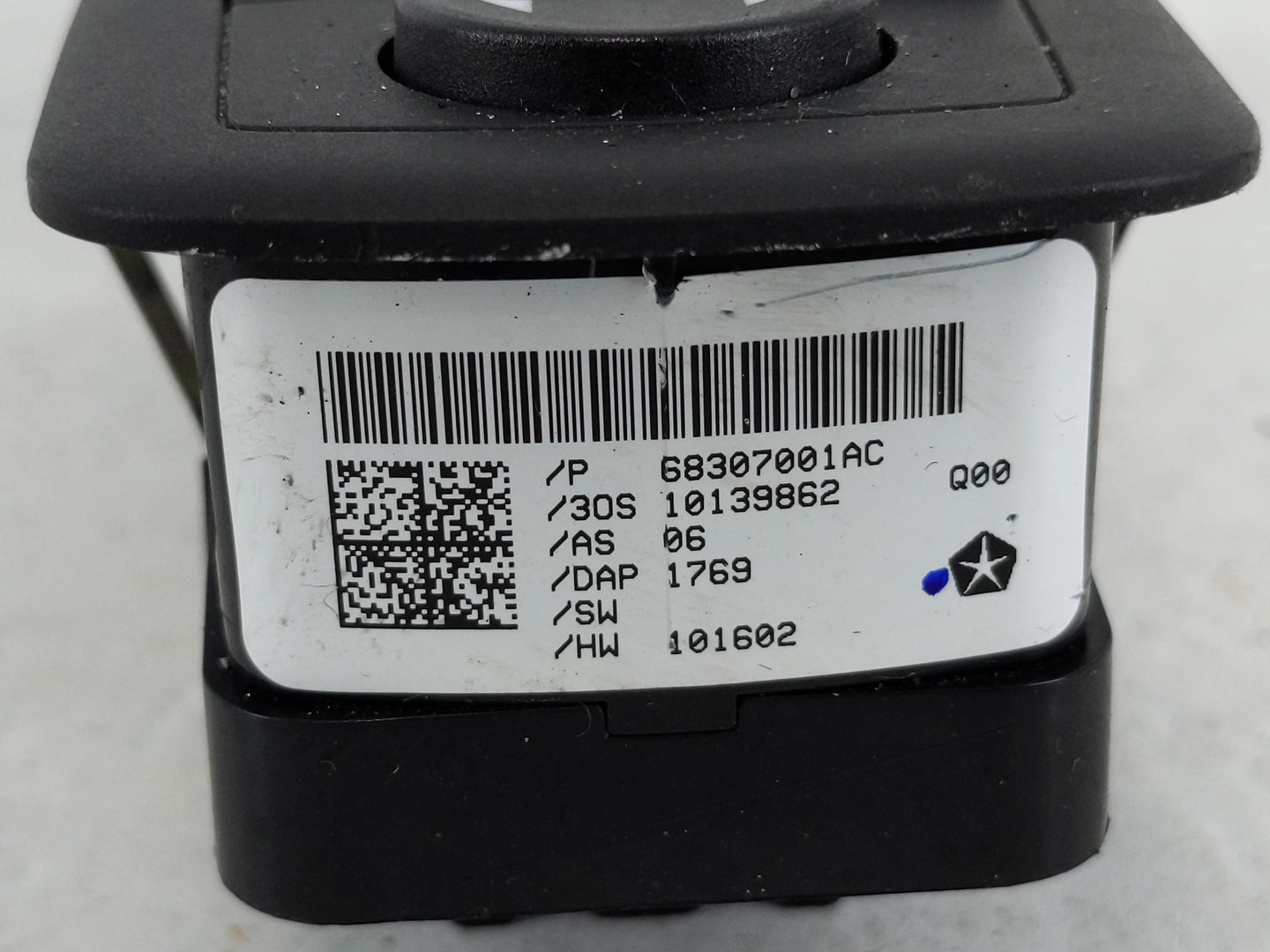 2018-2020 Dodge Journey Master Power Window Switch Replacement Driver Side Left P/N:68307001AC Fits Fits 2018 2019 2020 OEM 