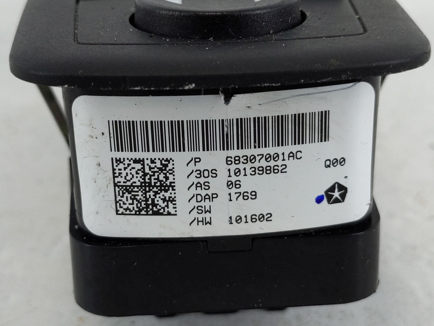 2018-2020 Dodge Journey Master Power Window Switch Replacement Driver Side Left P/N:68307001AC Fits Fits 2018 2019 2020 OEM 