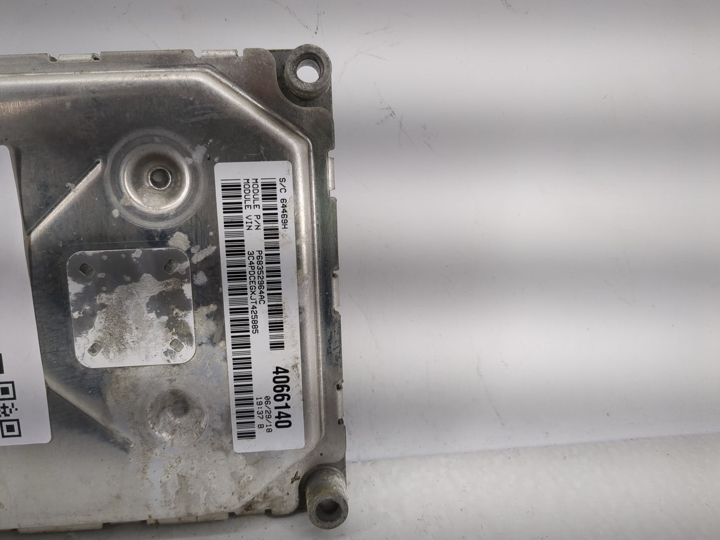 2016-2019 Dodge Journey PCM Engine Control Computer ECU ECM PCU OEM P/N:P68259135AB Fits Fits 2016 2017 2018 2019 OEM Used A