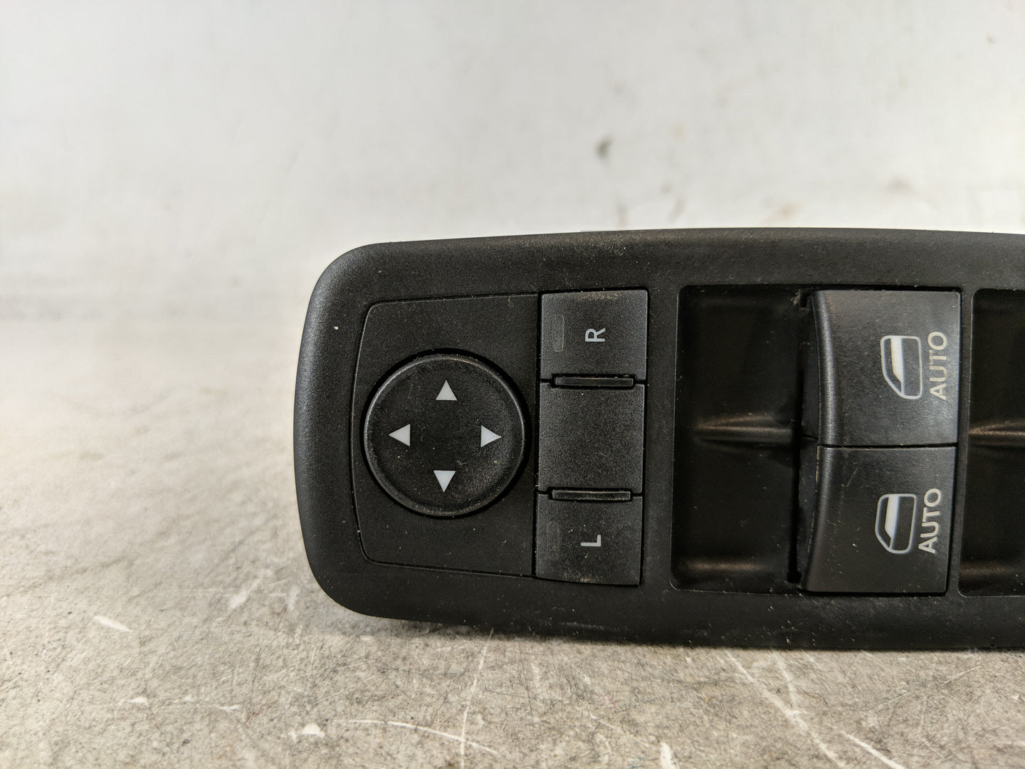 2011-2019 Dodge Journey Master Power Window Switch Replacement Driver Side Left P/N:68139805AD Fits OEM Used Auto Parts - Oe