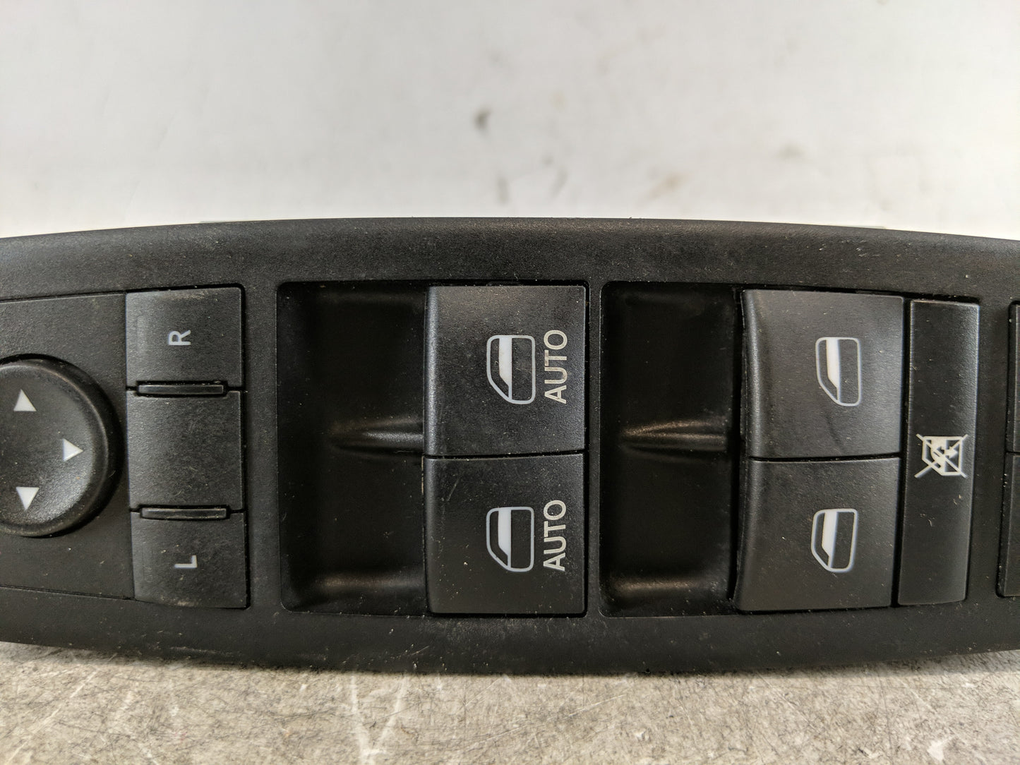 2011-2019 Dodge Journey Master Power Window Switch Replacement Driver Side Left P/N:68139805AD Fits OEM Used Auto Parts - Oe