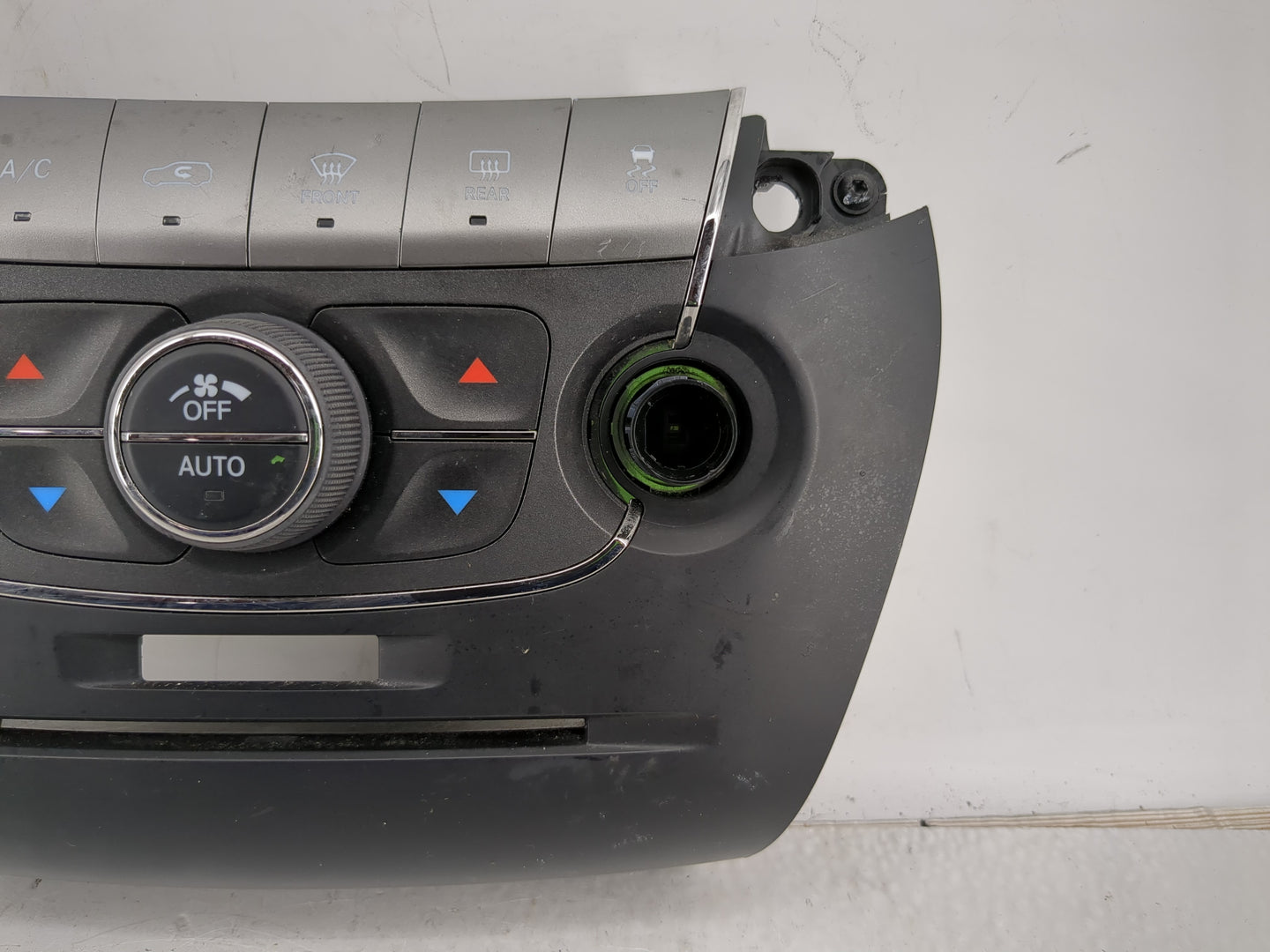 2018-2020 Dodge Journey Climate Control Module Temperature AC/Heater Replacement P/N:6MP801X9AA Fits Fits 2018 2019 2020 OEM