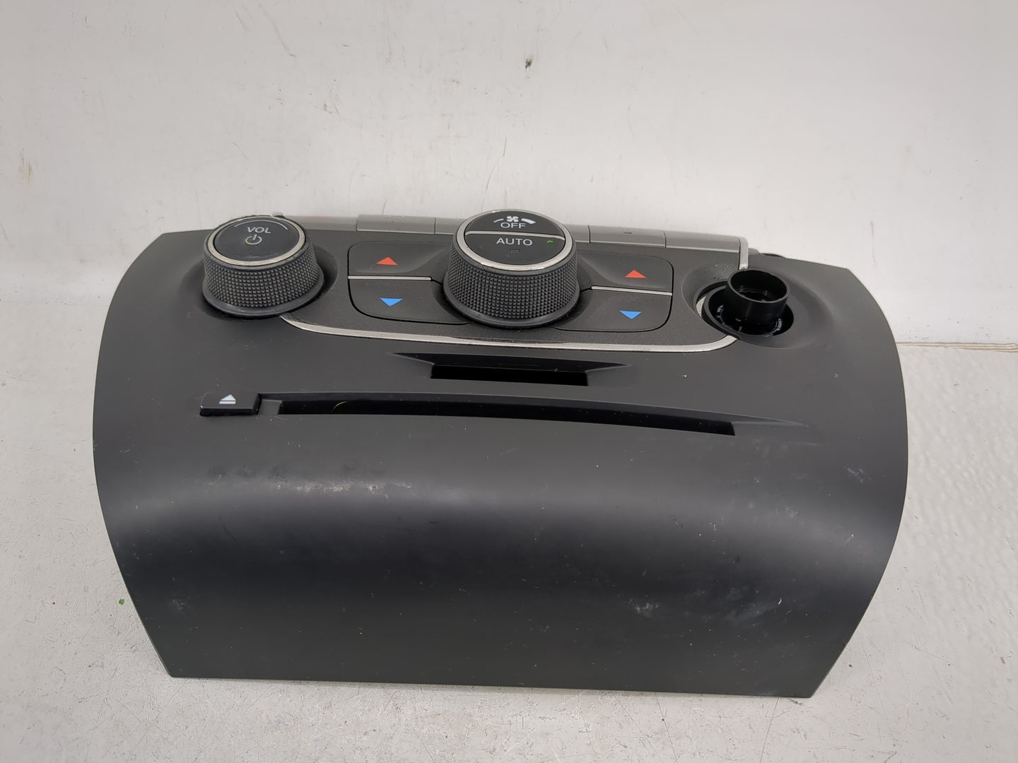 2018-2020 Dodge Journey Climate Control Module Temperature AC/Heater Replacement P/N:6MP801X9AA Fits Fits 2018 2019 2020 OEM