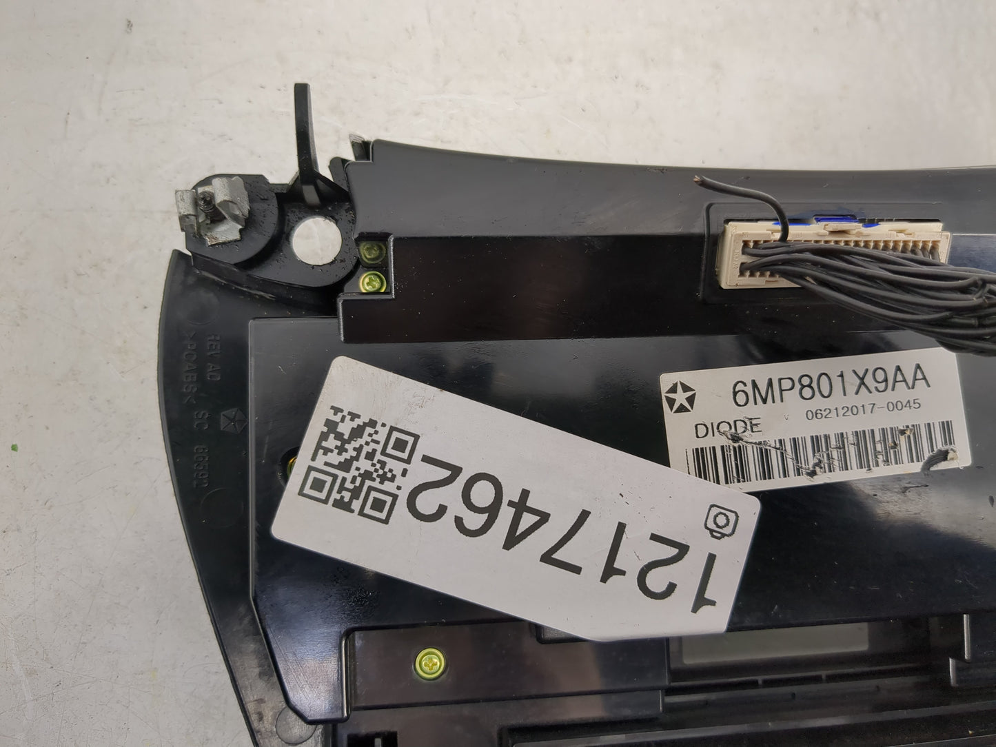 2018-2020 Dodge Journey Climate Control Module Temperature AC/Heater Replacement P/N:6MP801X9AA Fits Fits 2018 2019 2020 OEM