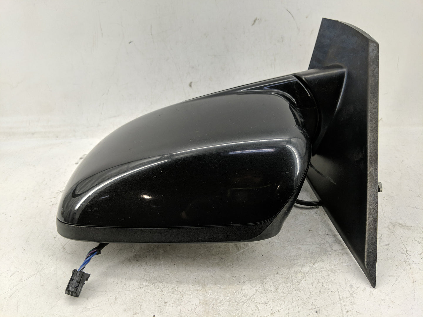 2018 Dodge Journey Side Mirror Replacement Driver Left View Door Mirror P/N:E11026144 Fits OEM Used Auto Parts - Oemusedauto