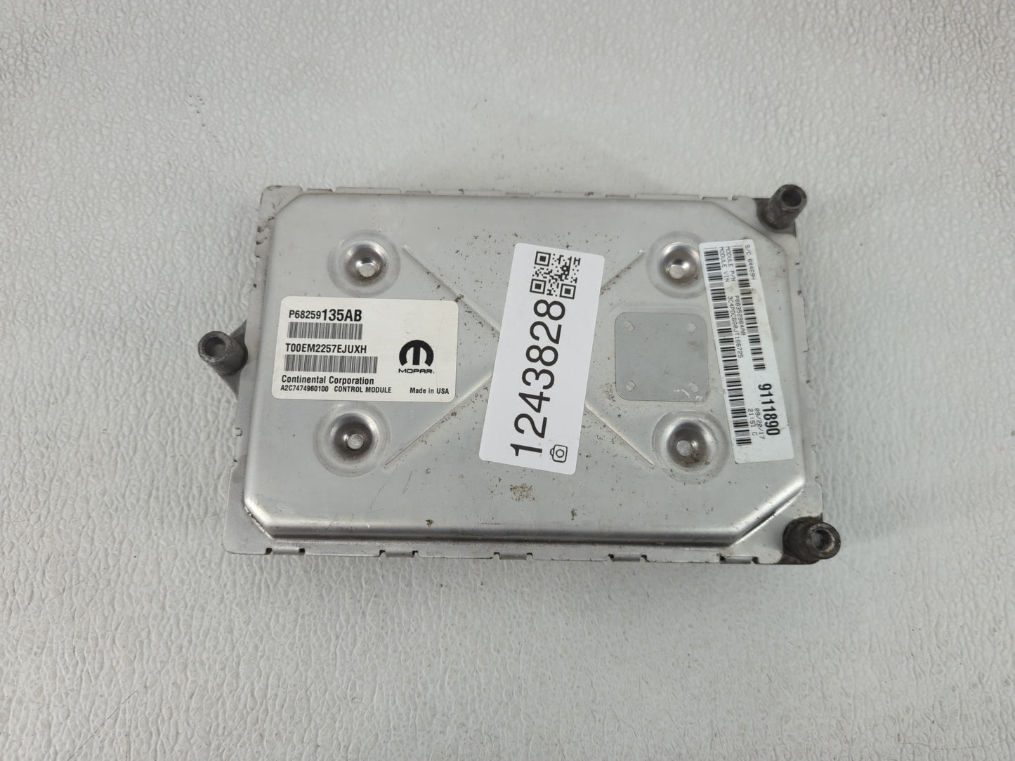 2016-2019 Dodge Journey PCM Engine Control Computer ECU ECM PCU OEM P/N:P68259135AB Fits Fits 2016 2017 2018 2019 OEM Used A