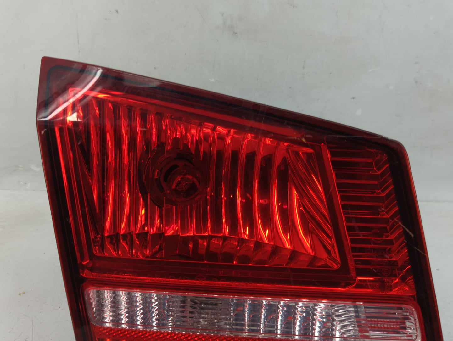 2018 Dodge Journey Tail Light Assembly Driver Left OEM P/N:04806369AF Fits OEM Used Auto Parts - Oemusedautoparts1.com