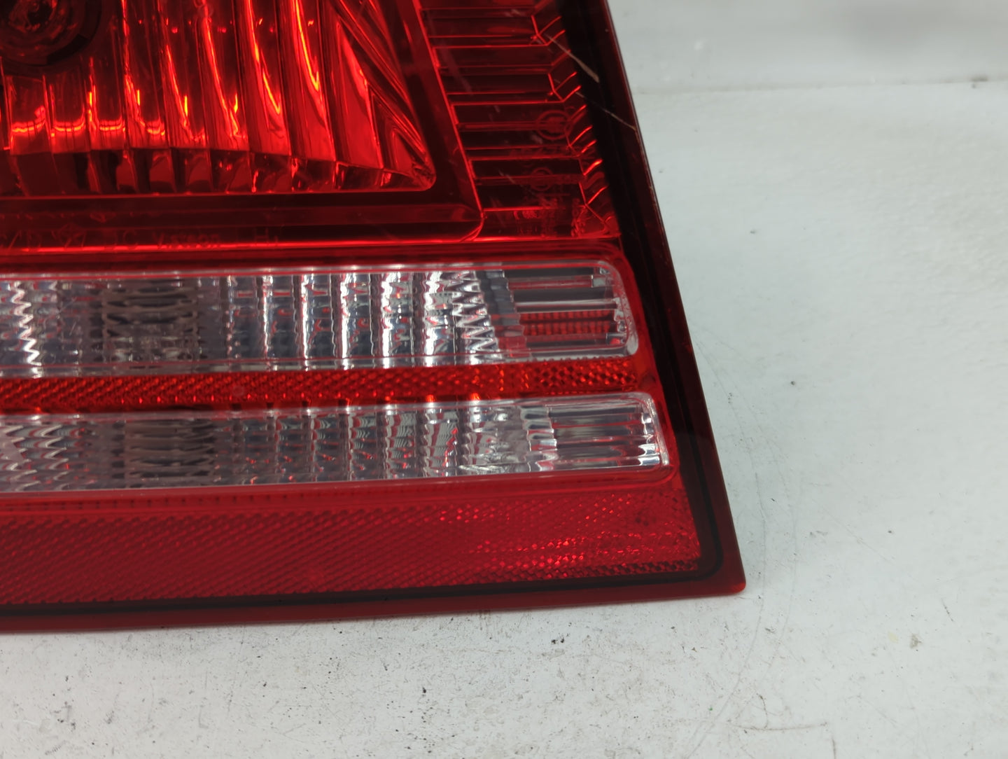 2018 Dodge Journey Tail Light Assembly Driver Left OEM P/N:04806369AF Fits OEM Used Auto Parts - Oemusedautoparts1.com