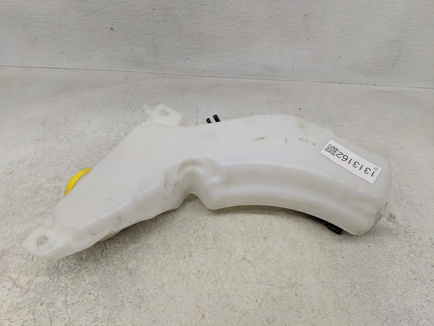 2018 Dodge Journey Windshield Washer Fluid Reservoir Bottle Oem - Oemusedautoparts1.com