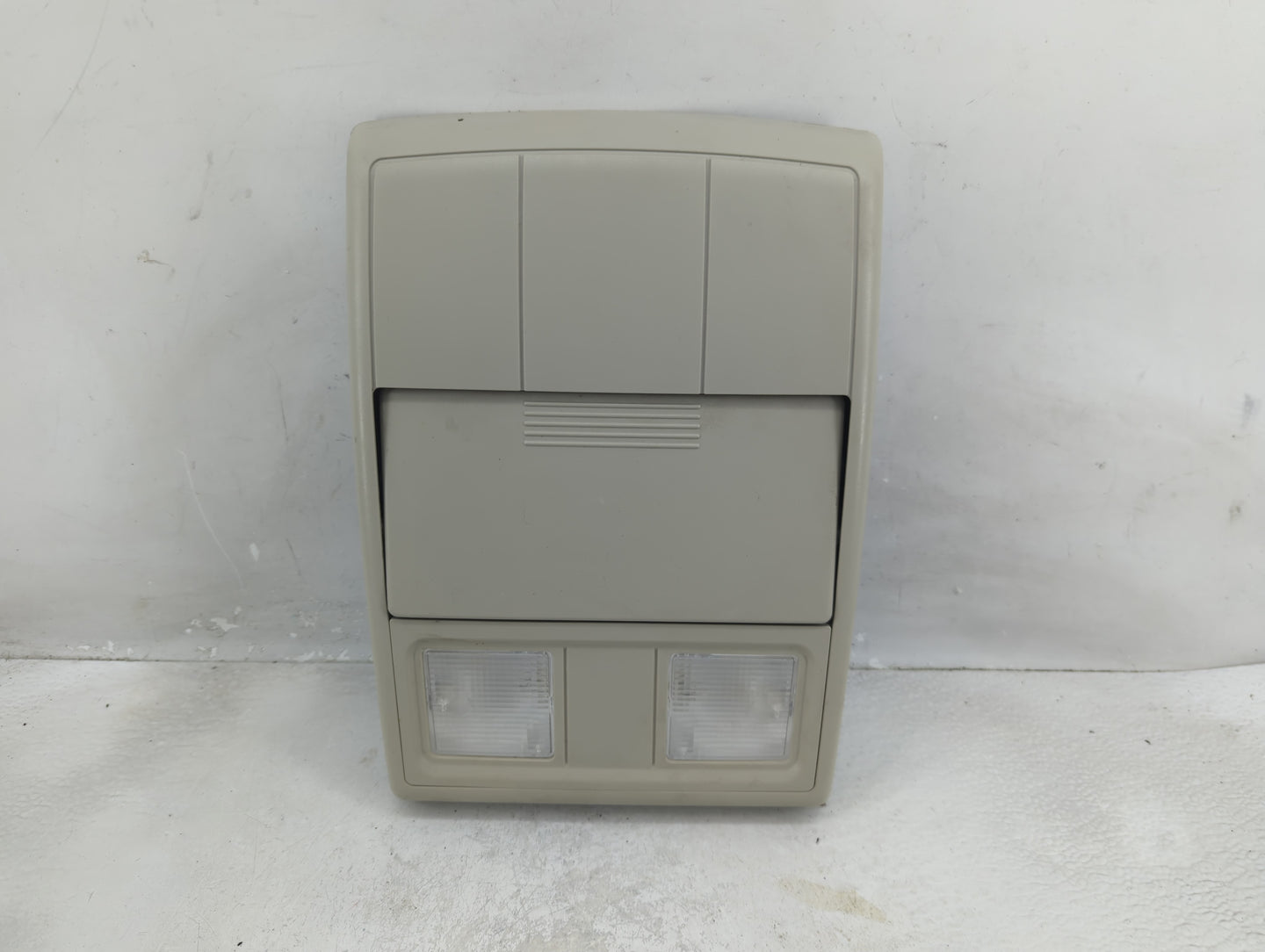 2012-2019 Dodge Journey Overhead Roof Console 1323627 - Oemusedautoparts1.com
