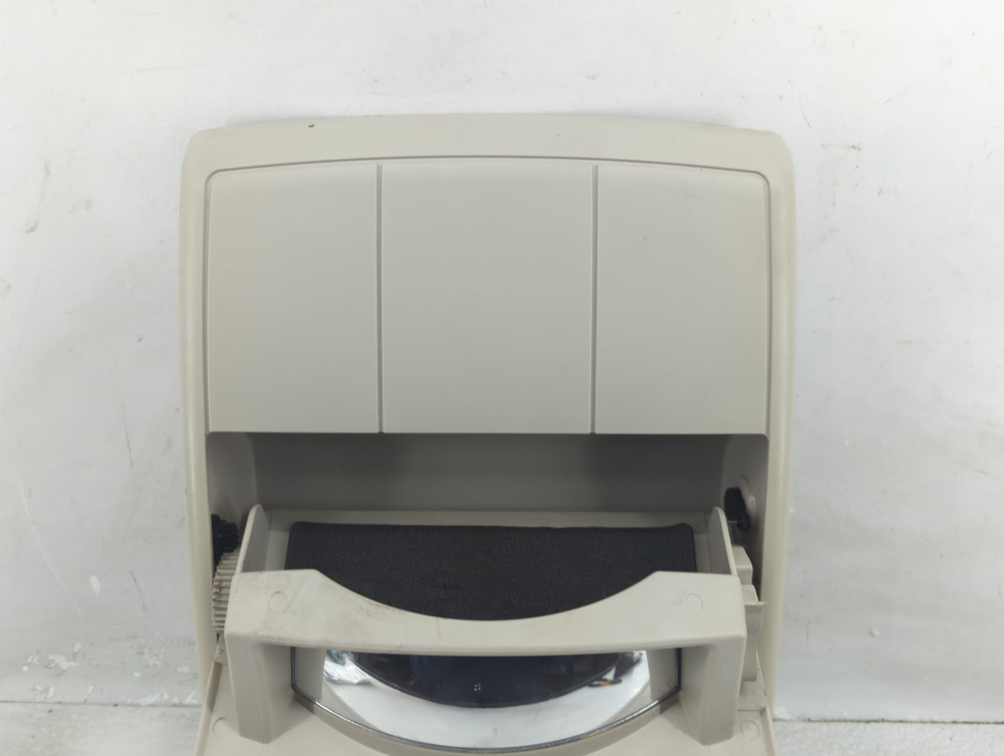 2012-2019 Dodge Journey Overhead Roof Console 1323627 - Oemusedautoparts1.com